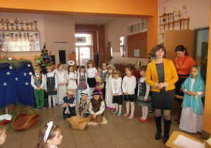 Dyrektor składa życzenia