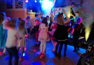 zabawa z wodzirejem 4
