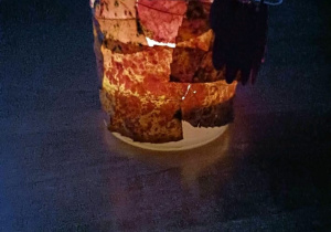 udekorowany lampion