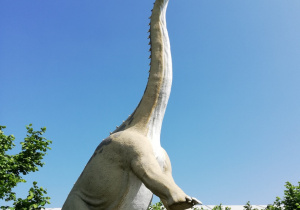 posąg dinozaura